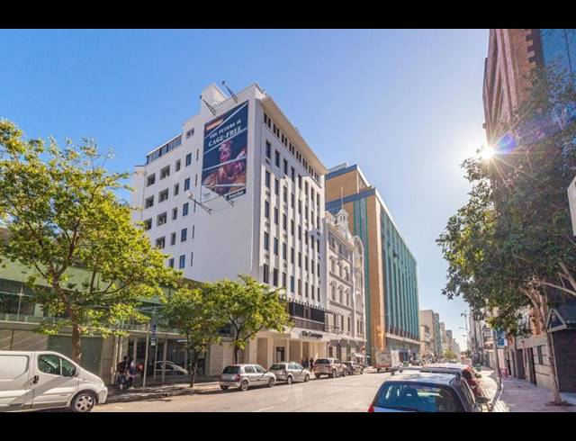 1 BEDROOM APARTMENT FOR SALE IN CAPE TOWN CITY CENTRE